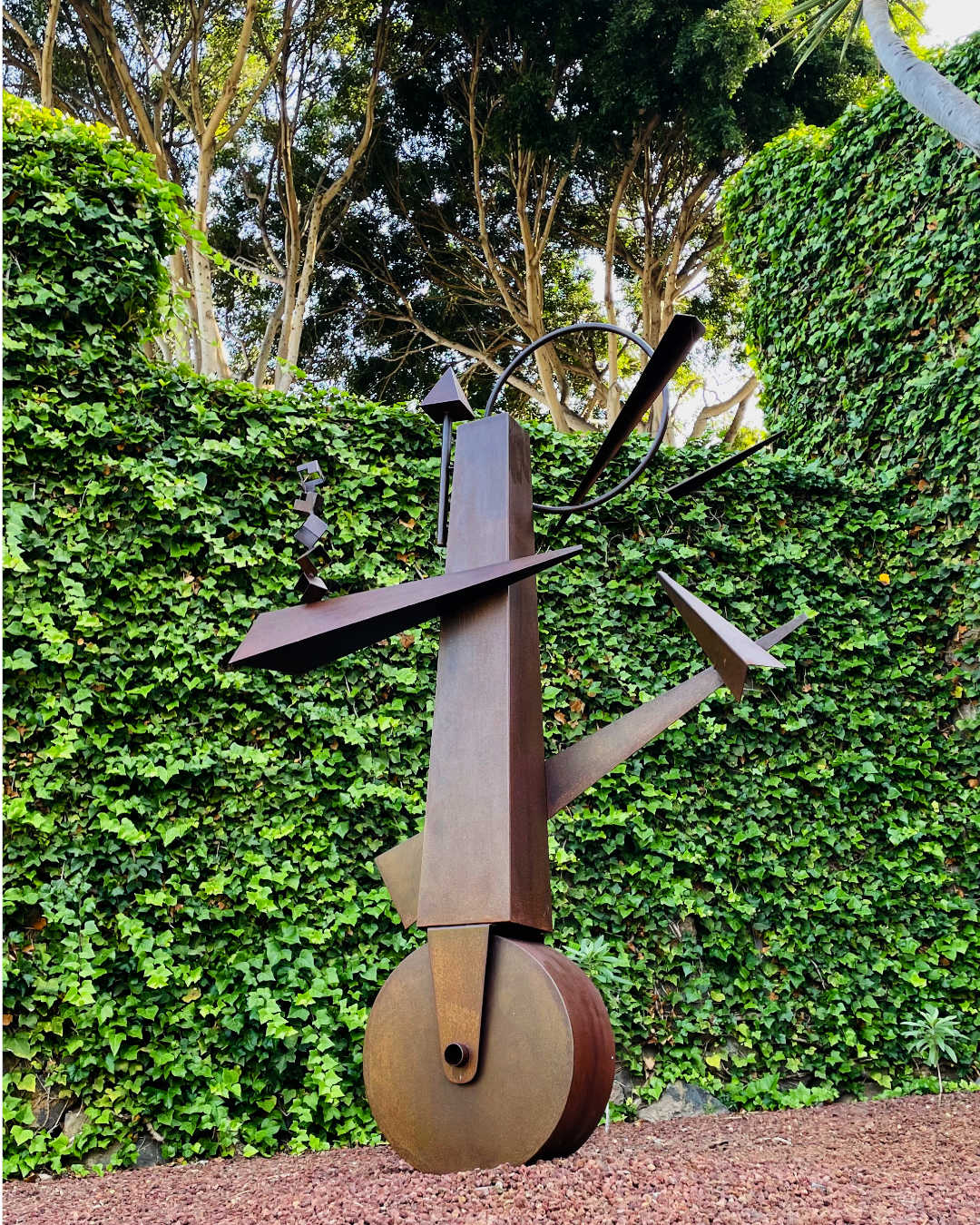 esculturas moderna abstracta para exterior