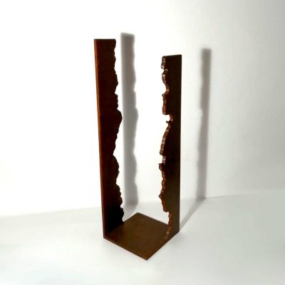 escultura hierro abstracta